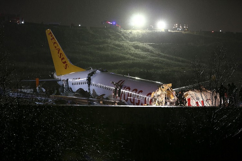 Названа причина крушения самолета в Стамбуле
