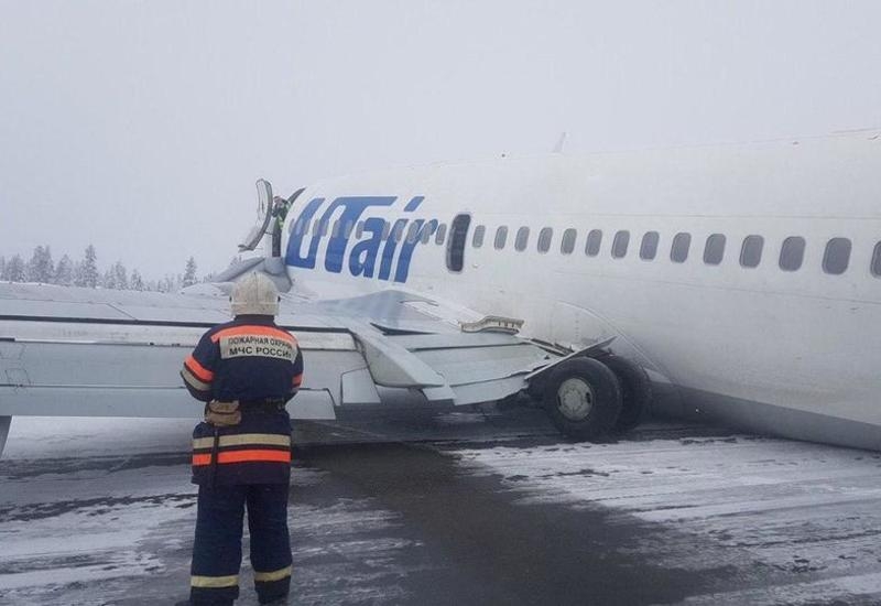 Самолет с 94 пассажирами на борту совершил жесткую посадку в России - ФОТО