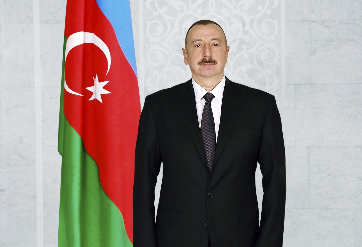 Ильхам Алиев поздравил сборную Азербайджана по борьбе с успехом на ЧЕ - ФОТО