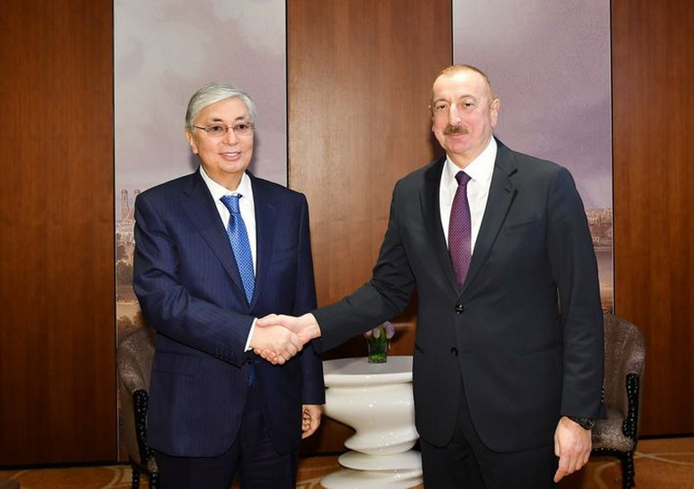 Ильхам Алиев встретился с президентом Казахстана - ФОТО