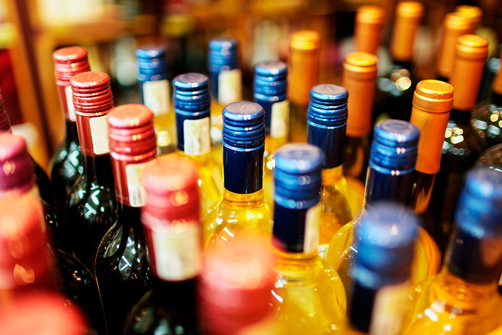 В Азербайджане повышены акцизы на импортный алкоголь