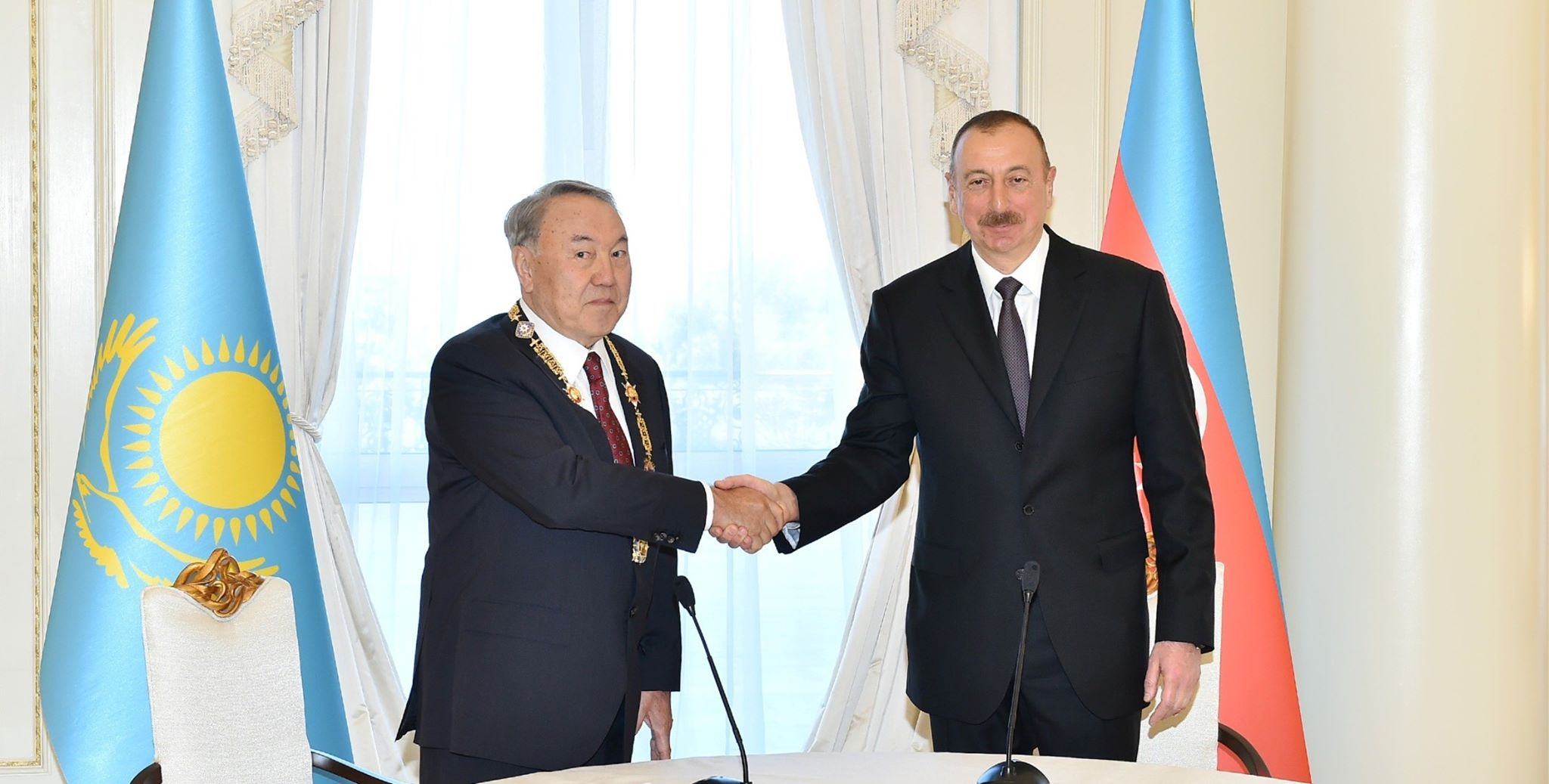 Нурсултан Назарбаев поздравил Ильхама Алиева