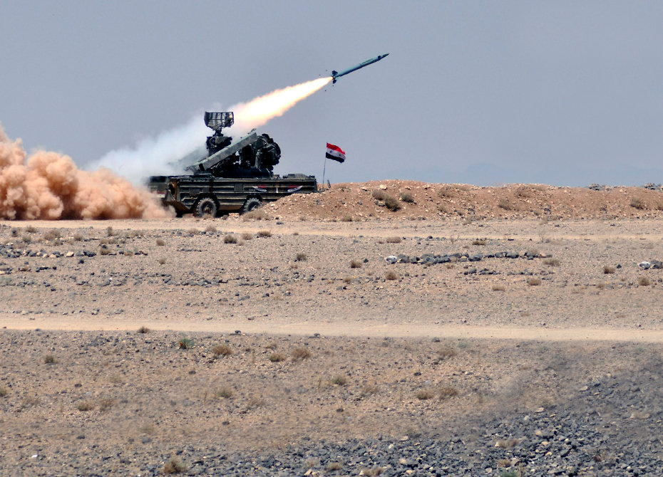 Системы ПВО Сирии отражают атаку на окрестности города Джебла