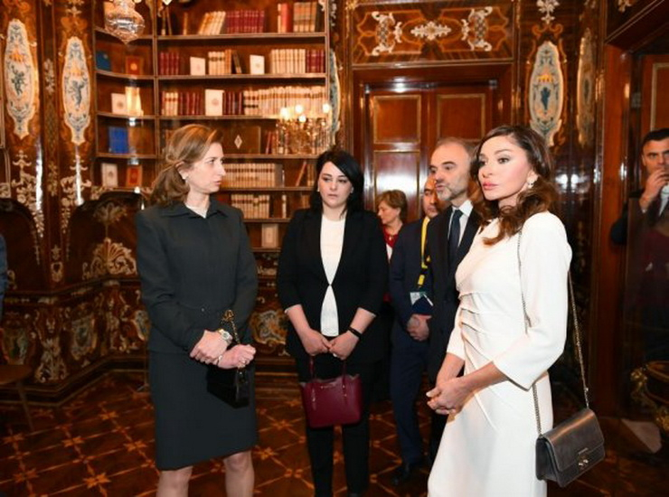 Мехрибан Алиева ознакомилась с Квиринальским дворцом в Риме - ФОТО