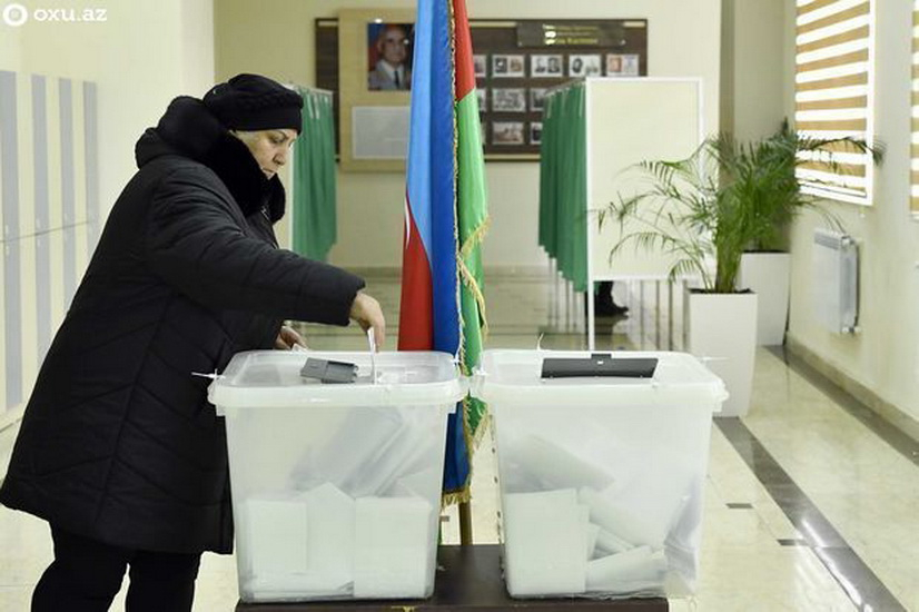 Отменены результаты голосования на 4 участках 2-го Насиминского избирательного округа №22