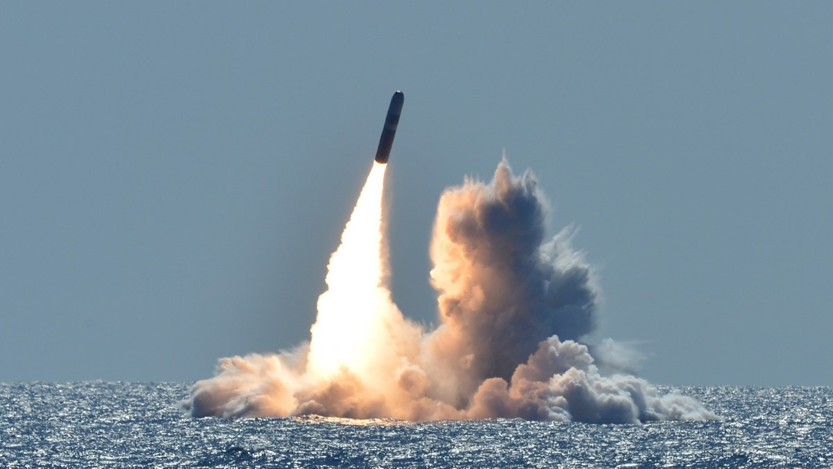 США отказались размещать ядерные ракеты малой мощности в Европе