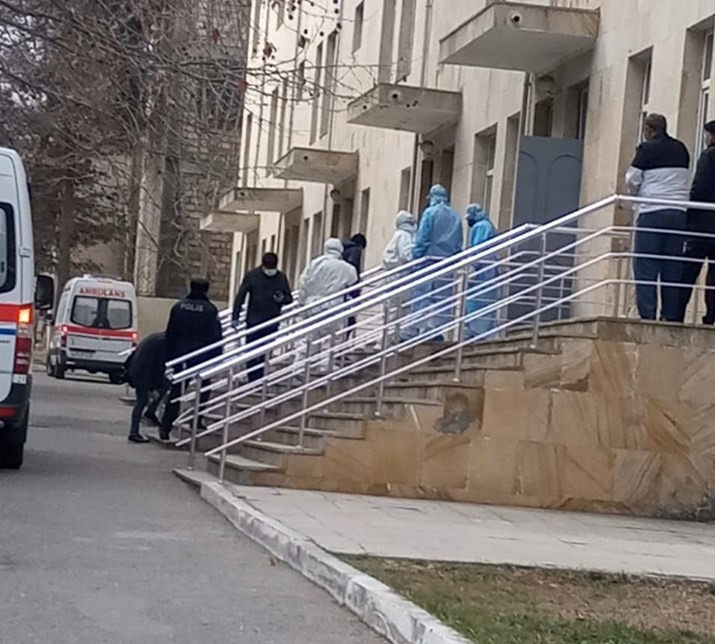Двое прибывших в Азербайджан из Ирана помещены в больницу с подозрением на коронавирус