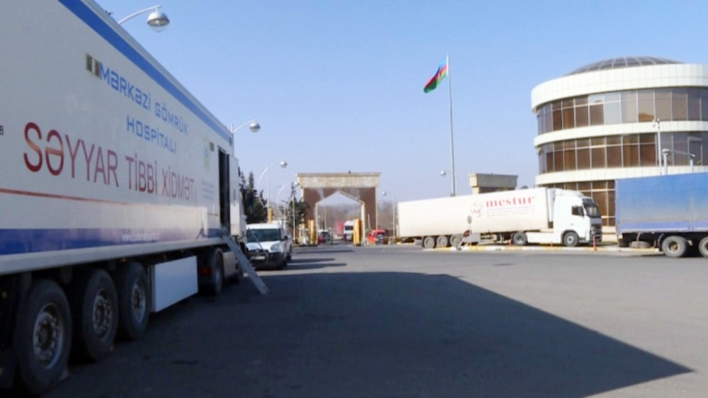 Азербайджан разворачивает мобильные госпитали на границе с Ираном