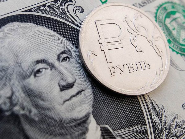 Определен предел роста доллара и евро к рублю