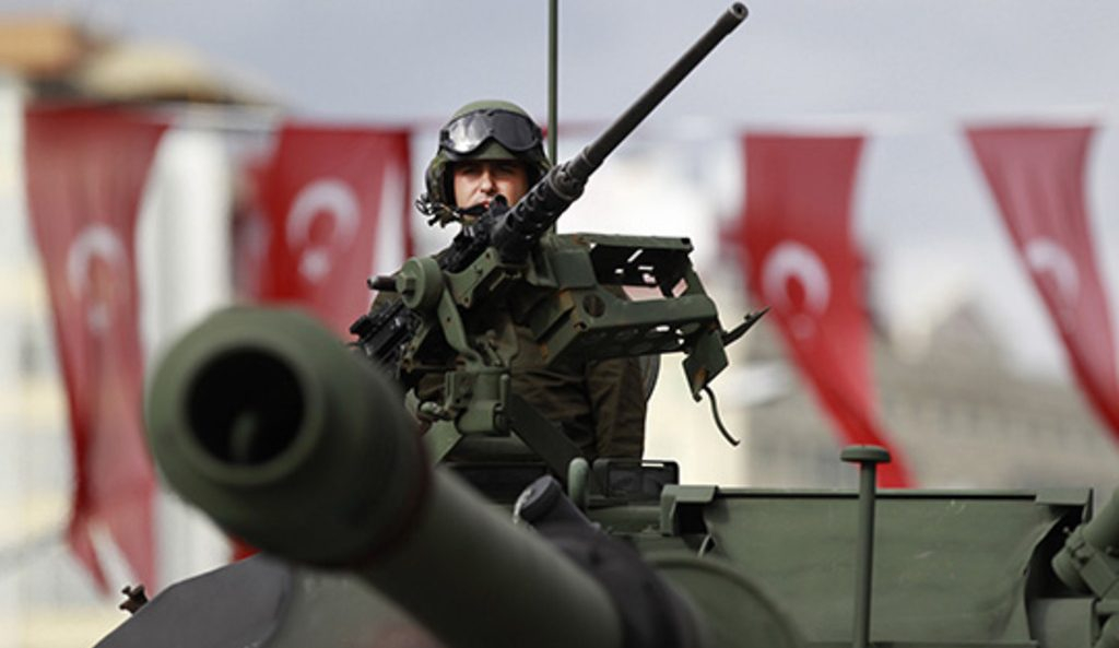 Турция отвела часть тяжелого вооружения из зоны деэскалации в Идлибе