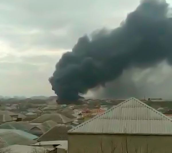 Сильный пожар в Баку - ВИДЕО