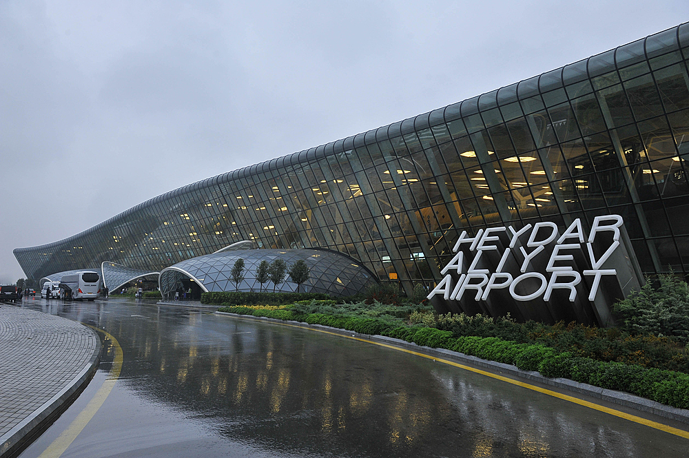 Международный аэропорт Гейдар Алиев распространил сообщение