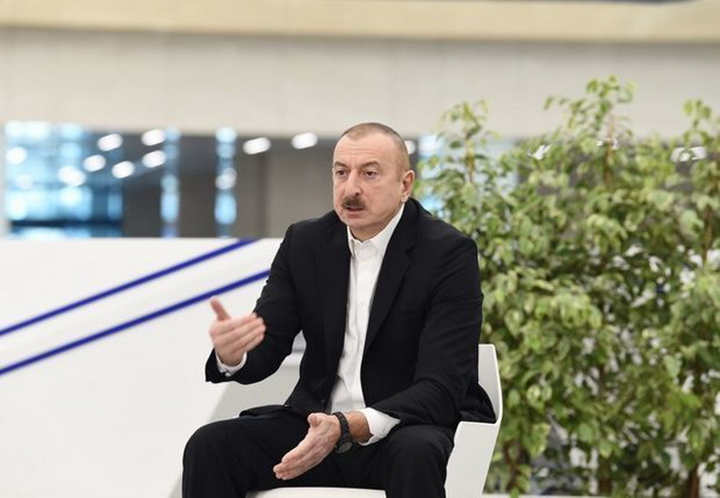 Ильхам Алиев: Мы обязательно позаботимся как о больных, так и о предпринимателях