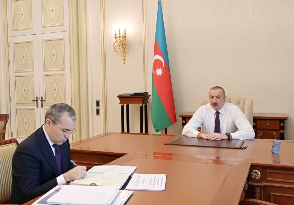 Президент Ильхам Алиев принял Микаила Джаббарова - ФОТО