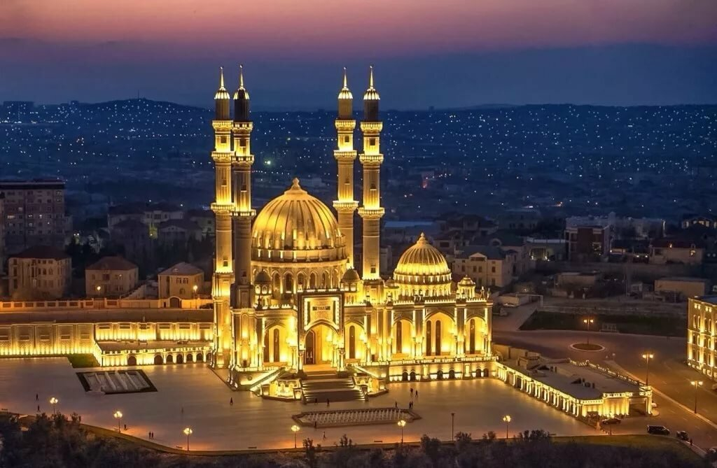 Объявлена дата начала месяца Рамазан в Азербайджане