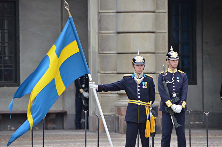 Почему в Швеции до сих пор не ввели карантин, несмотря на тысячи зараженных?