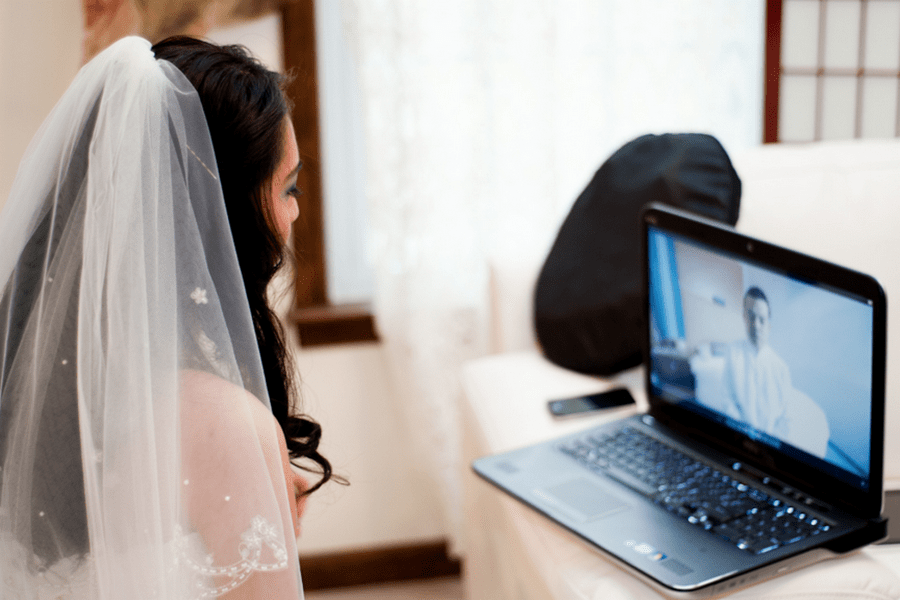 В Нью-Йорке разрешили заключать браки по видеосвязи
