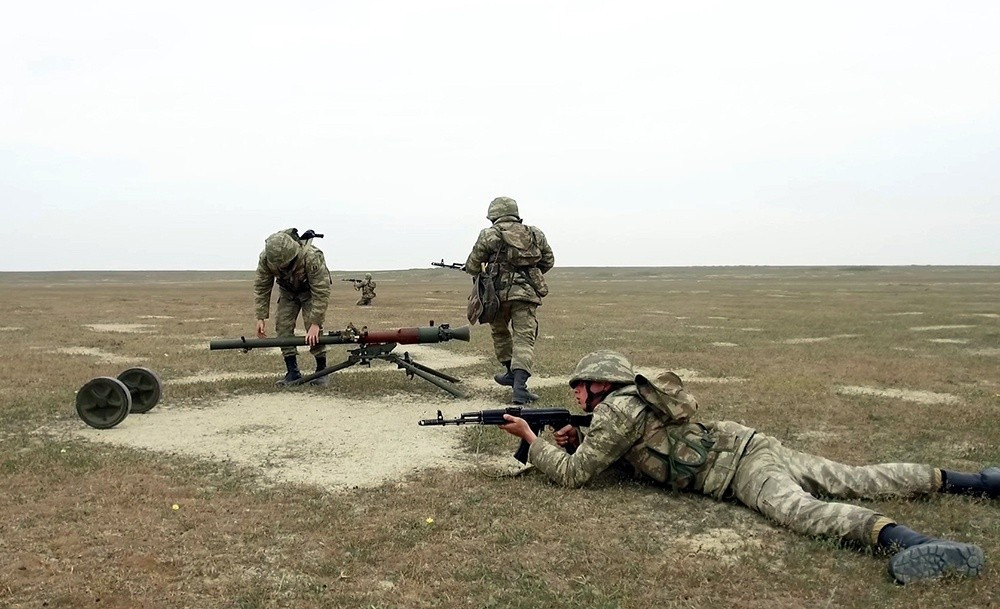 Противотанковые подразделения проводят тренировки с боевой стрельбой - ФОТО