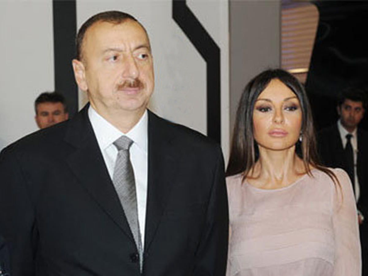 Ильхам Алиев и Мехрибан Алиева подписали некролог в связи с кончиной Абузара Халафова