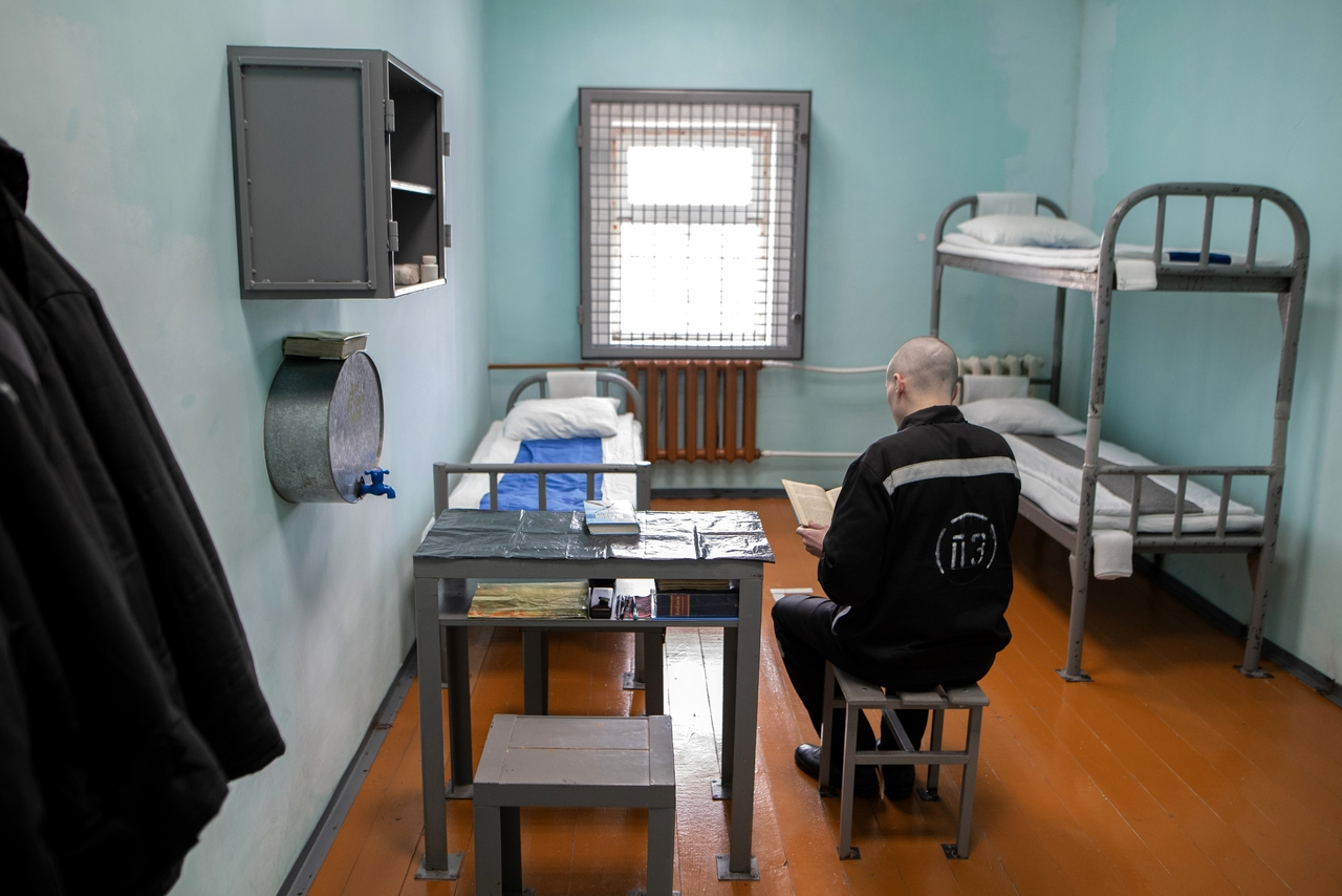 В Азербайджане помилованный заключенный отказался выходить на свободу