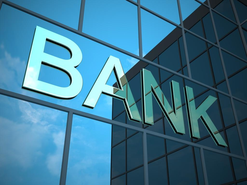 Активы банковского сектора Азербайджана сокращаются