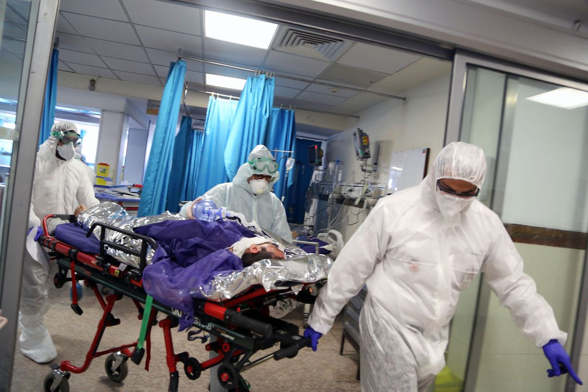 В Азербайджане еще 52 человека заразились коронавирусом, 1 - скончался