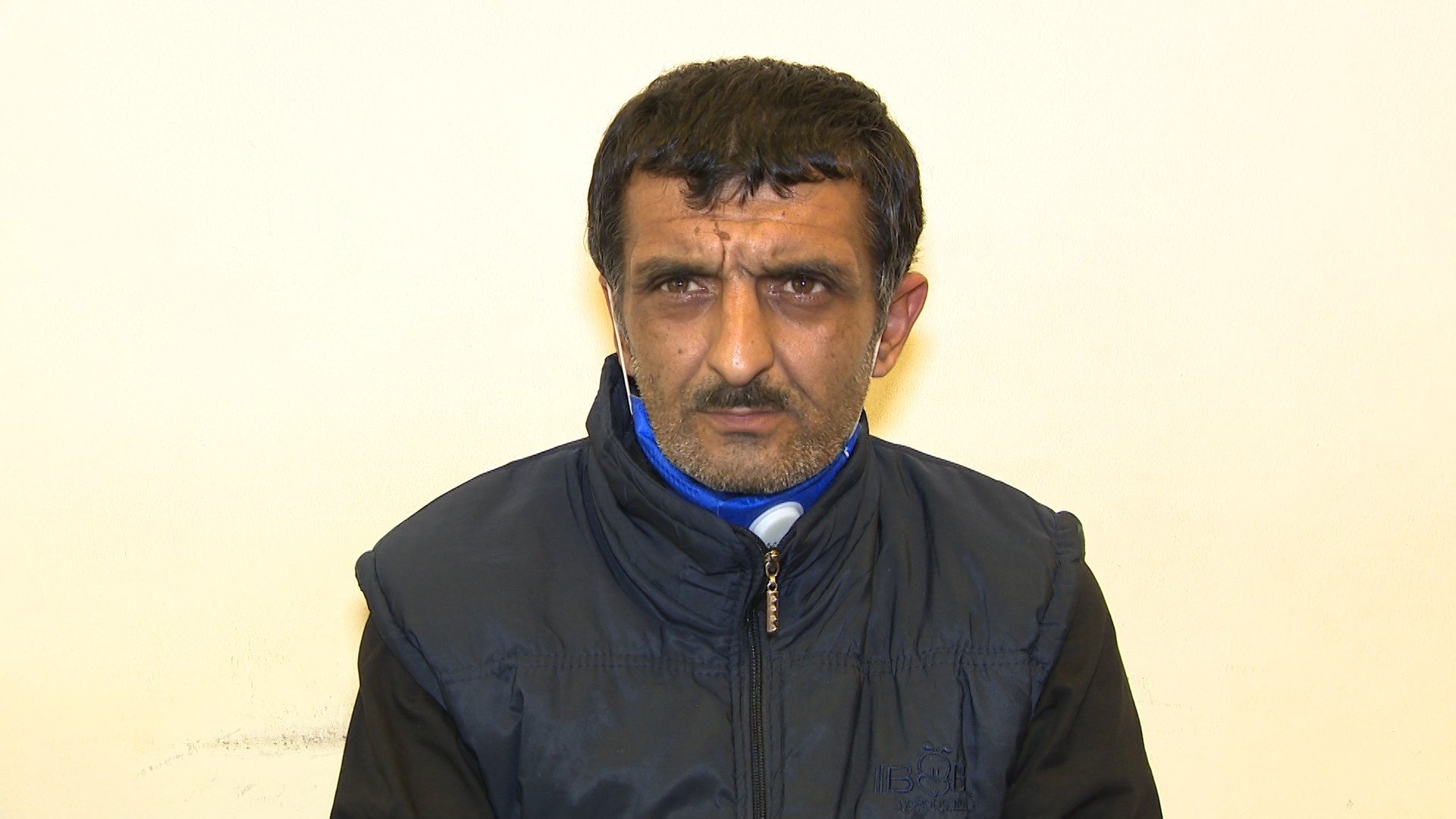 В Баку задержан мужчина с пистолетом - ВИДЕО