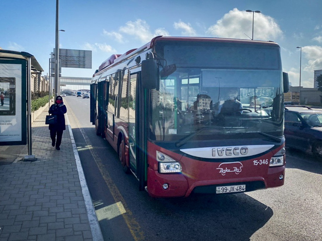 Экспресс-автобусы в Баку продолжат работать по прежнему графику