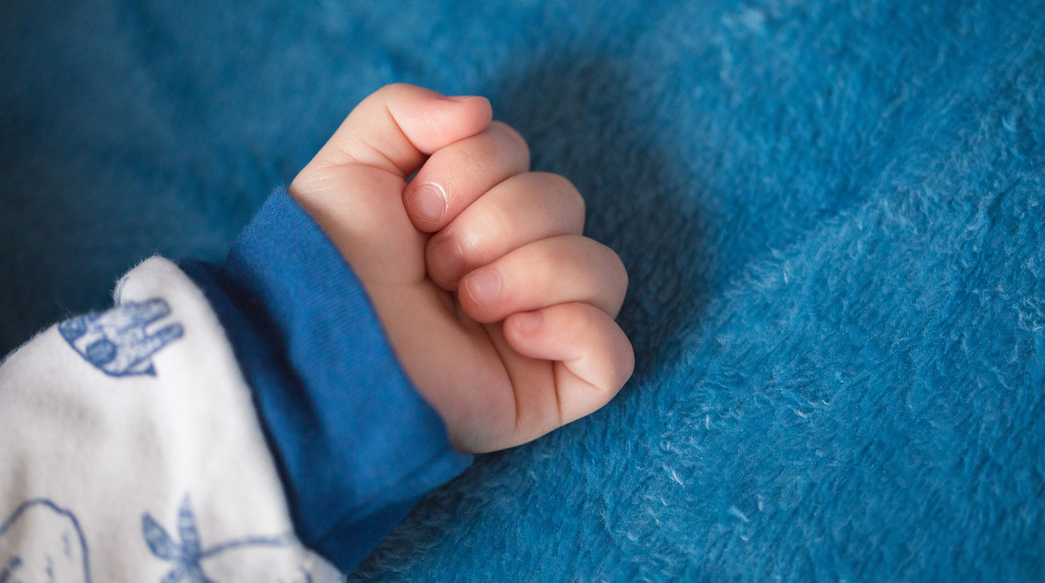 В Азербайджане в апреле новорожденных чаще всего называли этими именами - СПИСОК