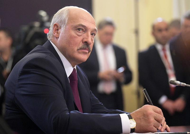 Лукашенко: Россия продает газ Германии по $70, а Беларуси - по $127