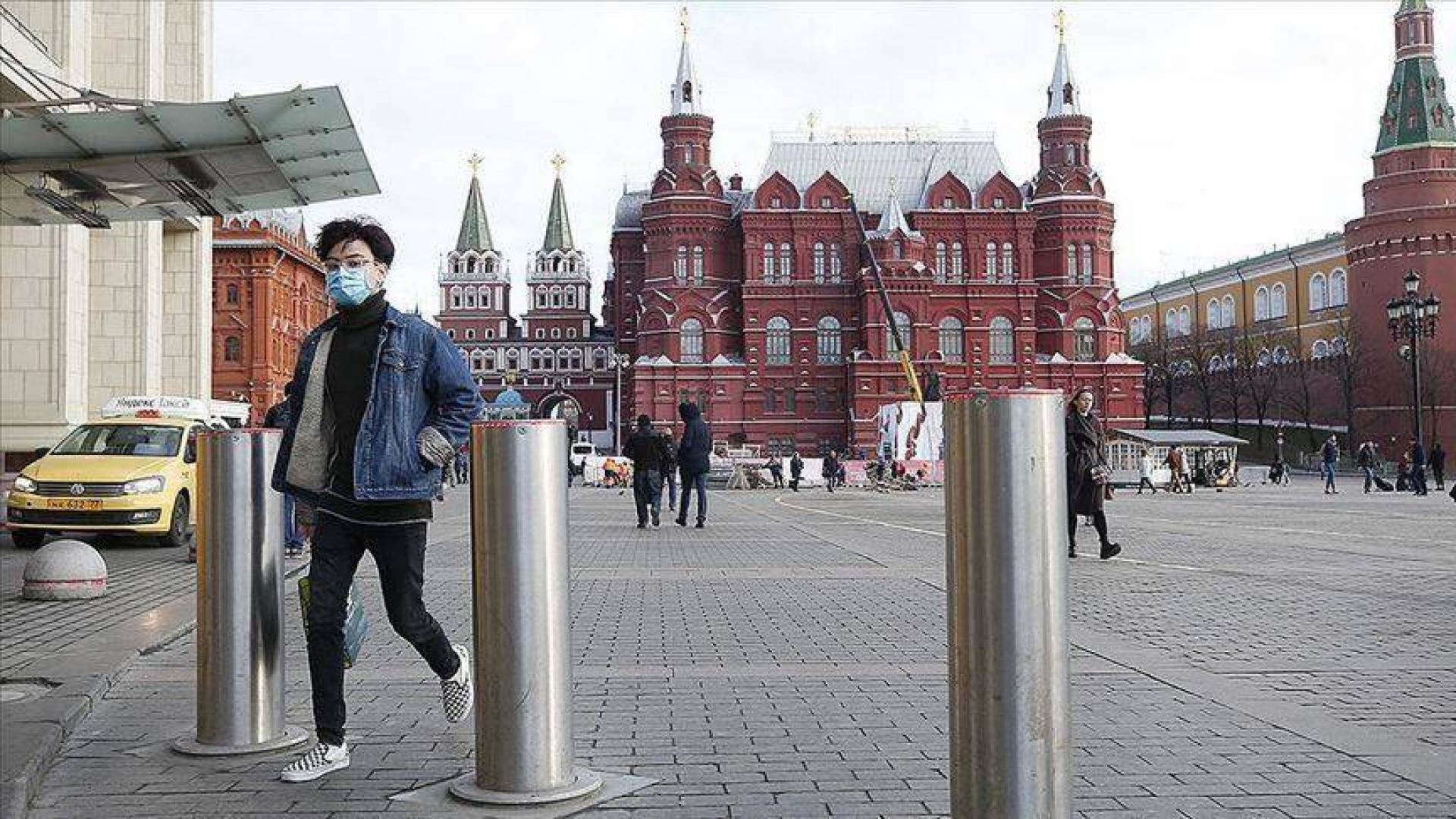 В России за сутки коронавирус выявили у 10 598 человек