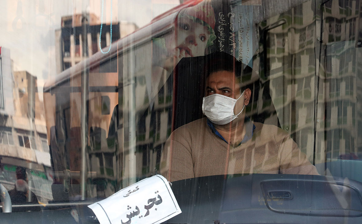 В Иране за последние сутки коронавирусом заразились 1757 человек, умерли 35 человек