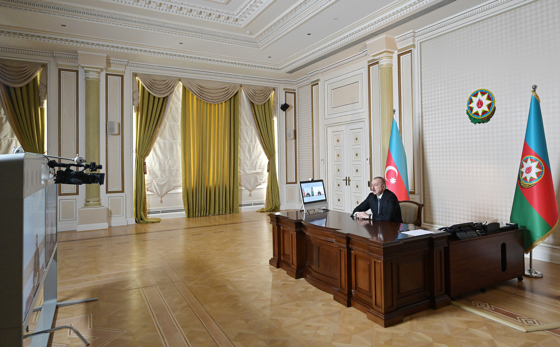 Президент Ильхам Алиев принял новоназначенных глав ИВ - ВИДЕО