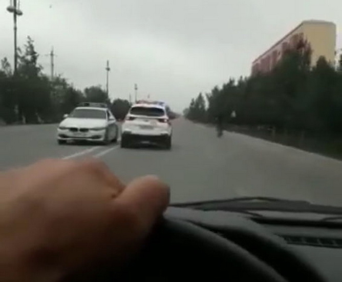 В Азербайджане полицейские грубо нарушили правила дорожного движения - ВИДЕО