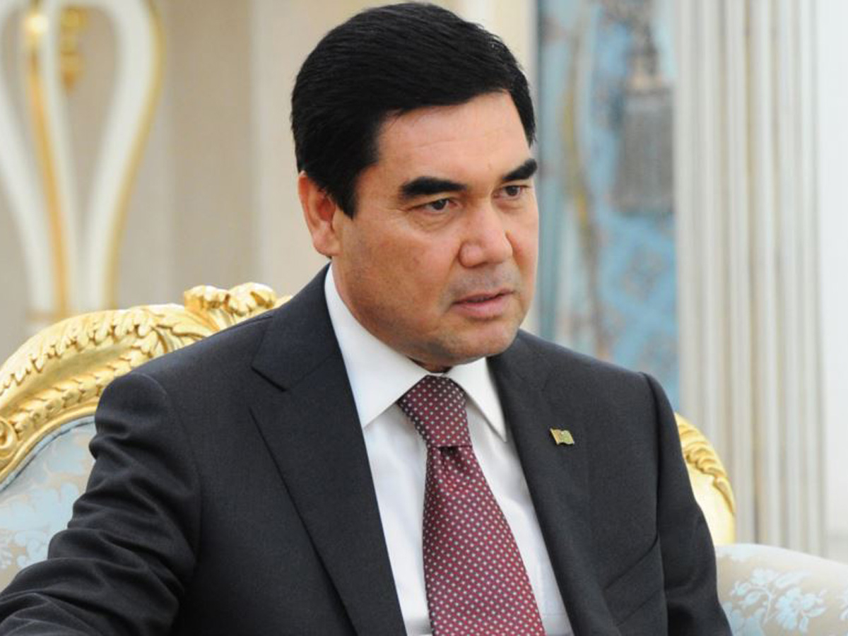 Гурбангулы Бердымухамедов поздравил президента Ильхама Алиева