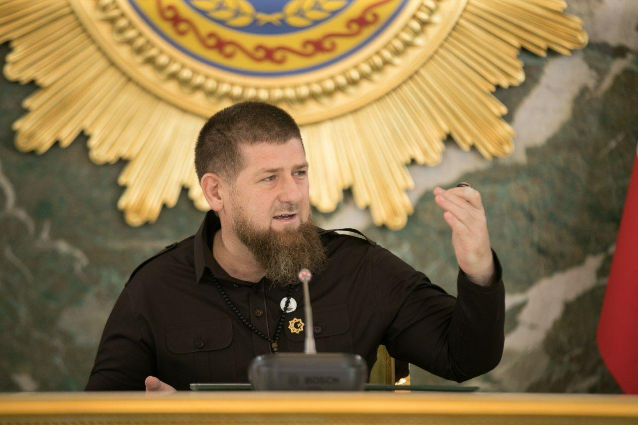 Кадыров опроверг слухи о поездке в Москву на лечение от COVID-19 - ВИДЕО