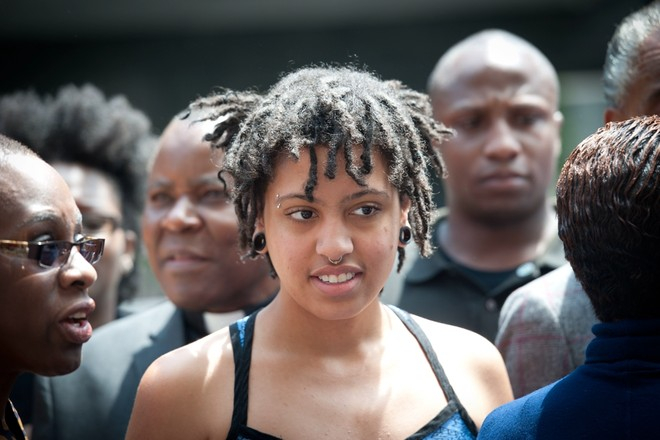Дочь мэра Нью-Йорка задержали на Манхеттене за участие в беспорядках