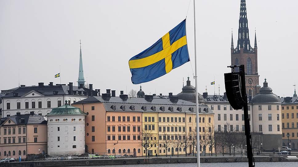 Главный эпидемиолог Швеции первый раз признал ошибкой свою стратегию