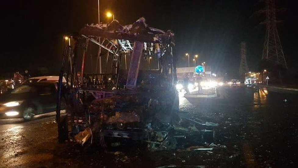 В Баку взорвался автобус - ВИДЕО