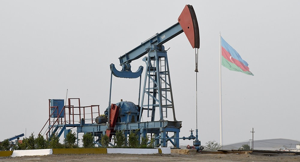 Цена азербайджанской нефти превысила 43 доллара