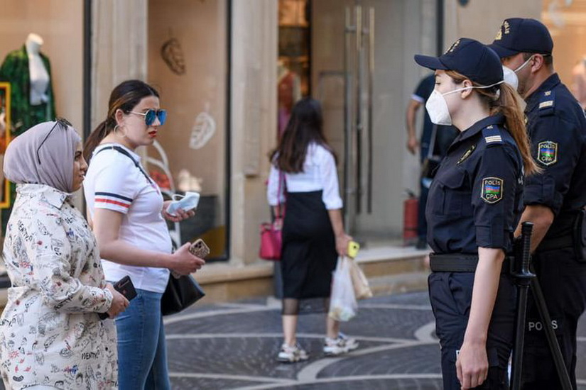 Полиция Баку обратилась к жителям столицы