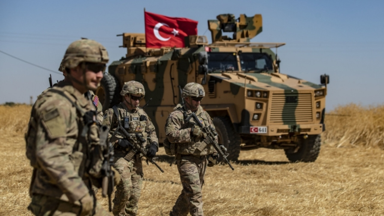 Турецкая армия начала крупномасштабную операцию "Коготь орла" - ФОТО