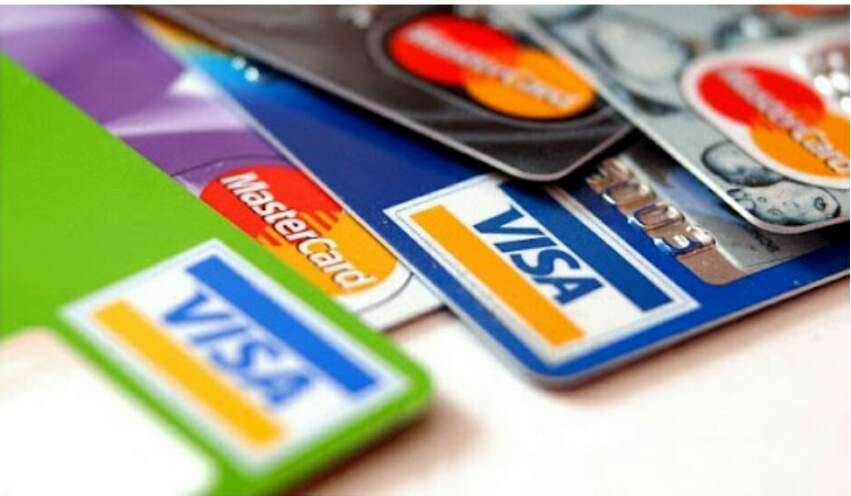 Из-за пандемии срок действия банковских карт в Азербайджане продлен