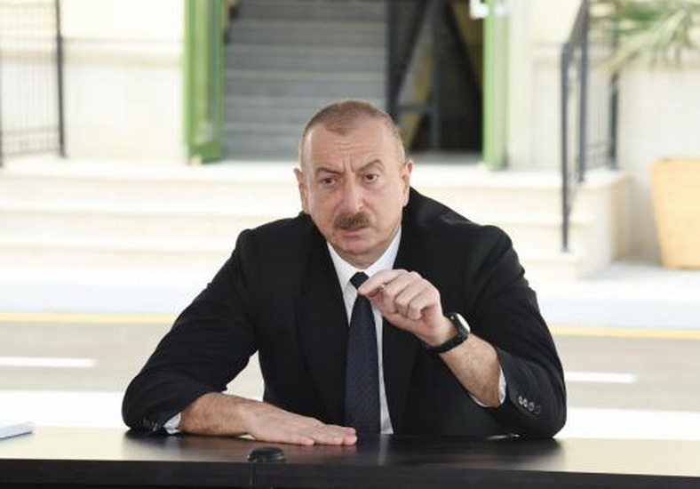 Ильхам Алиев: Азербайджан вернул контроль над стратегическими территориями, имеет преимущество над Арменией