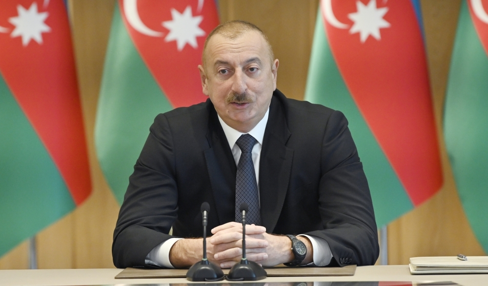 Ильхам Алиев поделился публикацией по случаю Дня Вооруженных сил - ФОТО
