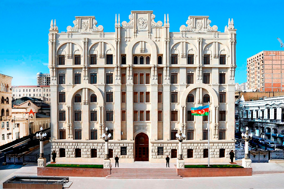 Офицерам МВД Азербайджана присвоены высшие специальные звания