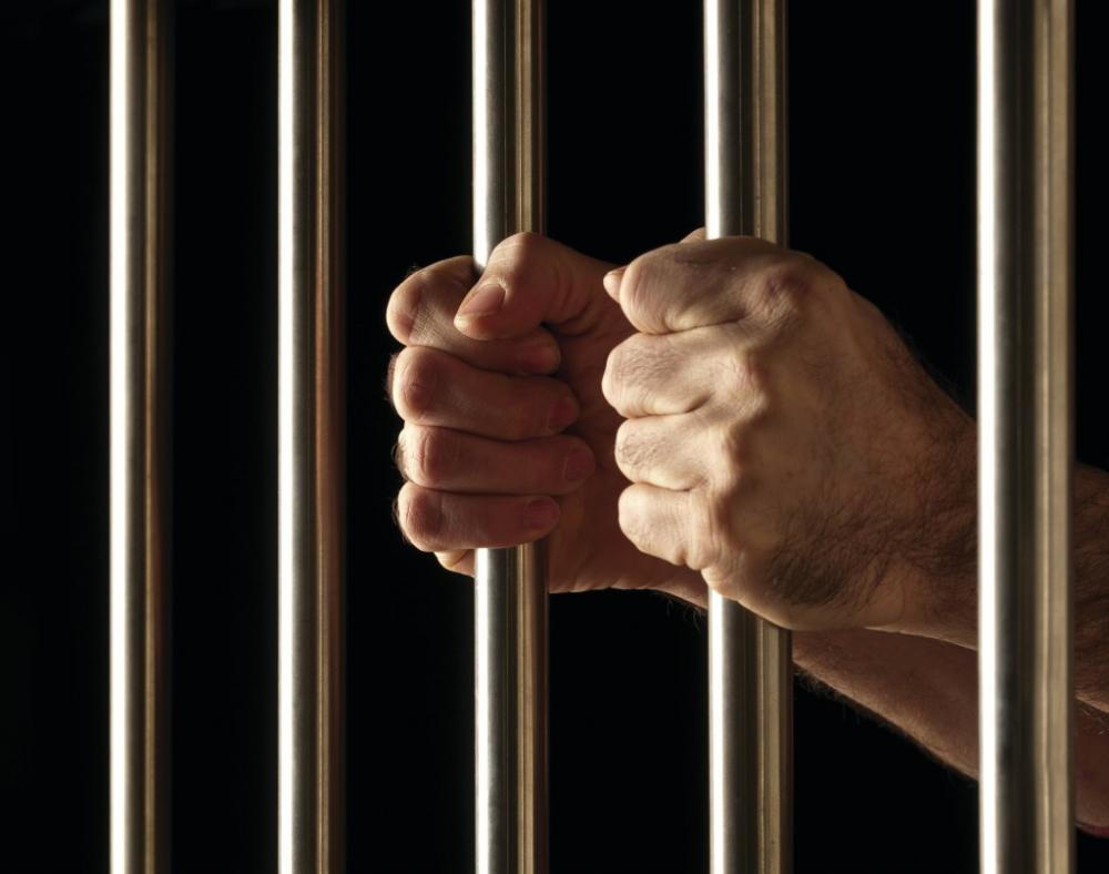 В Азербайджане около тысячи осужденных освобождены досрочно