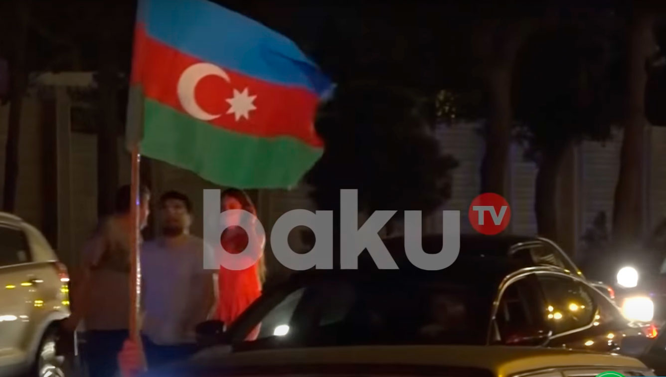 В Баку проходит шествие в память о шехидах – ВИДЕО