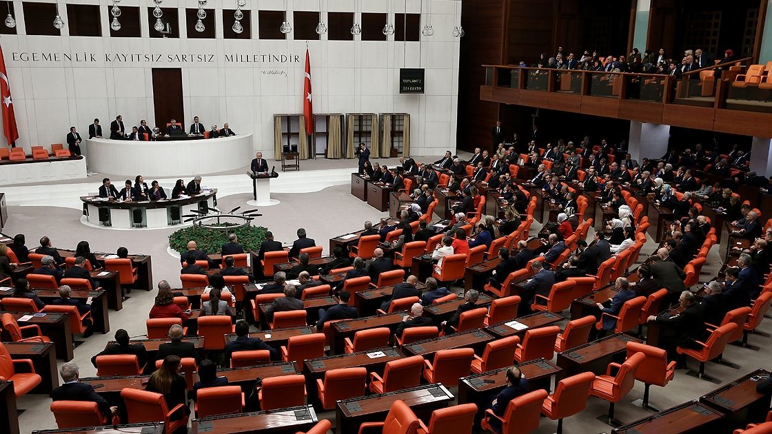 Парламент Турции осудил агрессию Армении против Азербайджана