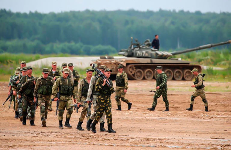 В России началась внезапная проверка войск по поручению Путина